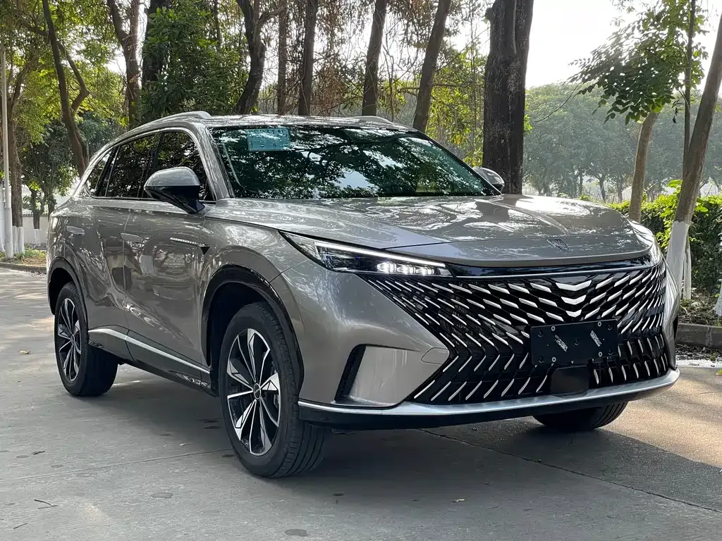 Roewe RX5 — фото 8
