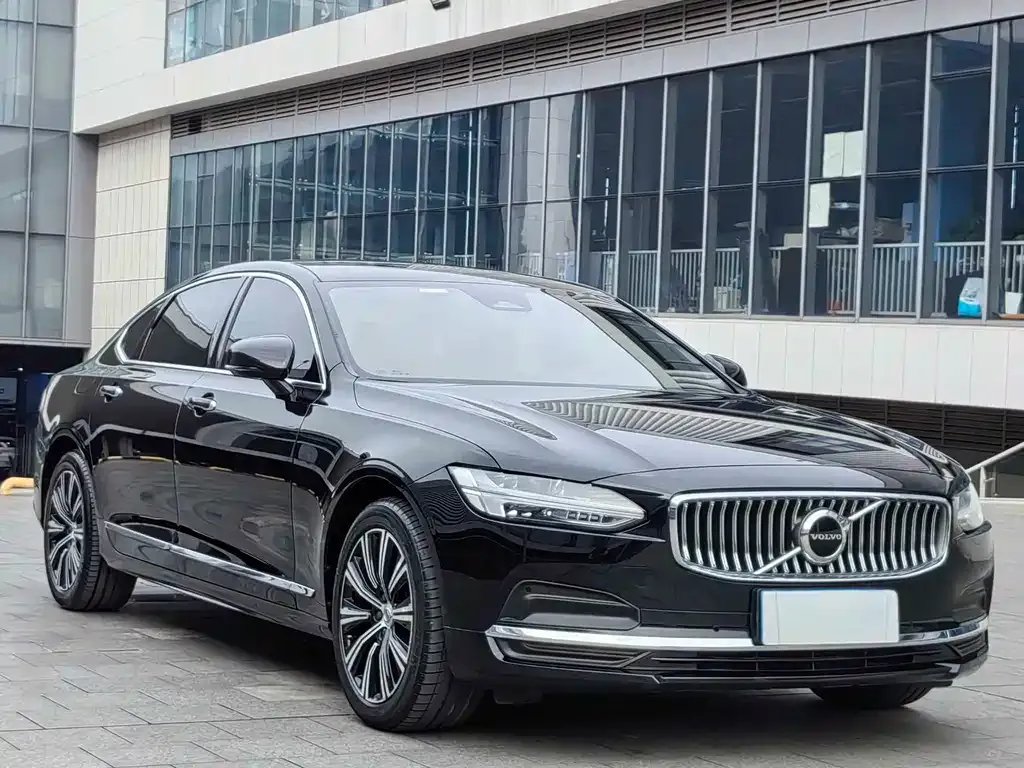 Volvo S90 — фото 4