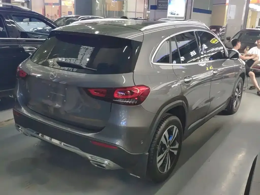 Mercedes-Benz GLA — фото 4