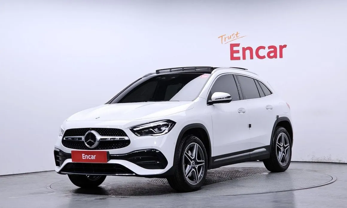 Mercedes-Benz GLA-Class — фото 1