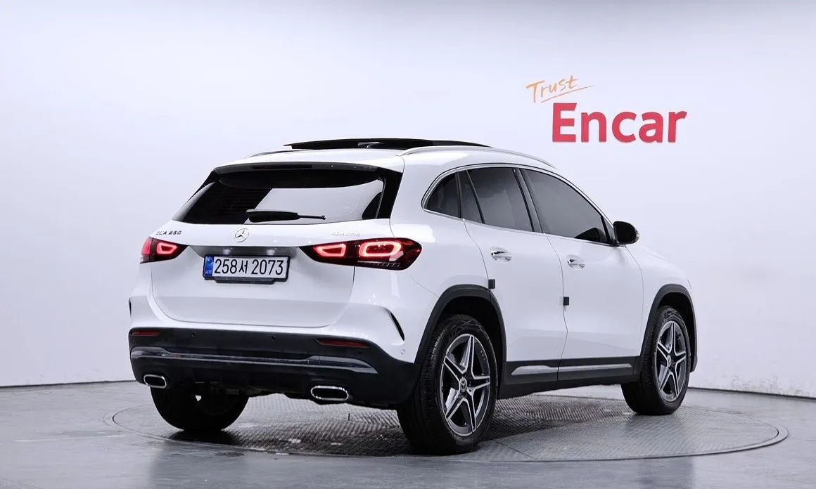 Mercedes-Benz GLA-Class — фото 2