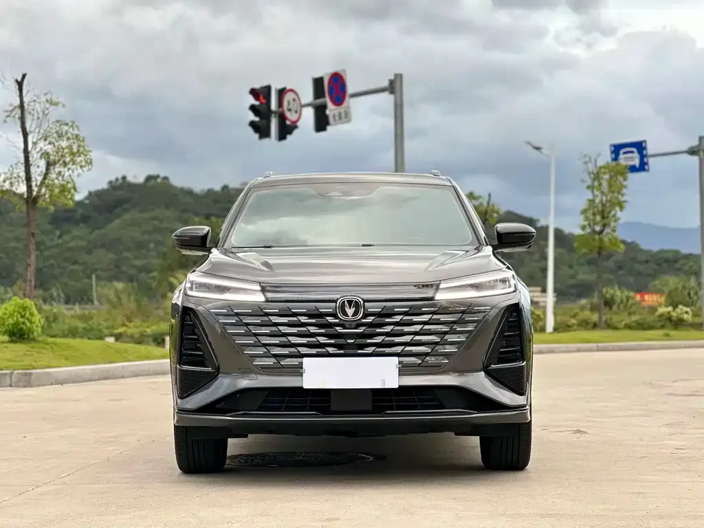 Changan CS75 PLUS — фото 6