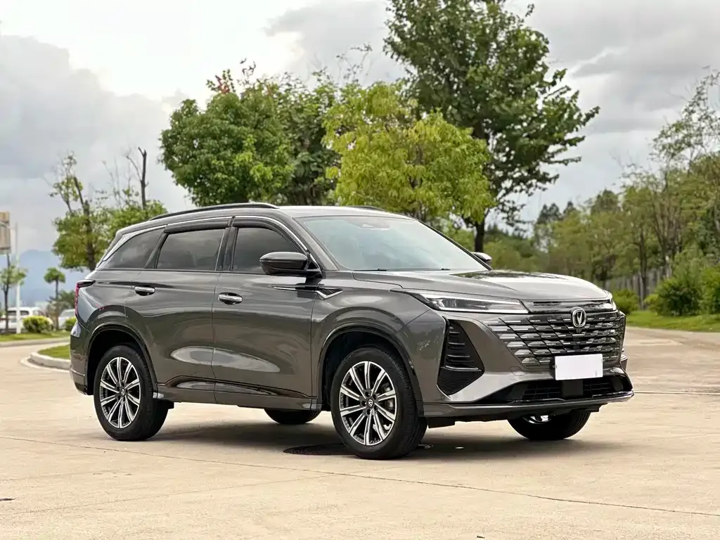 Changan CS75 PLUS — фото 9