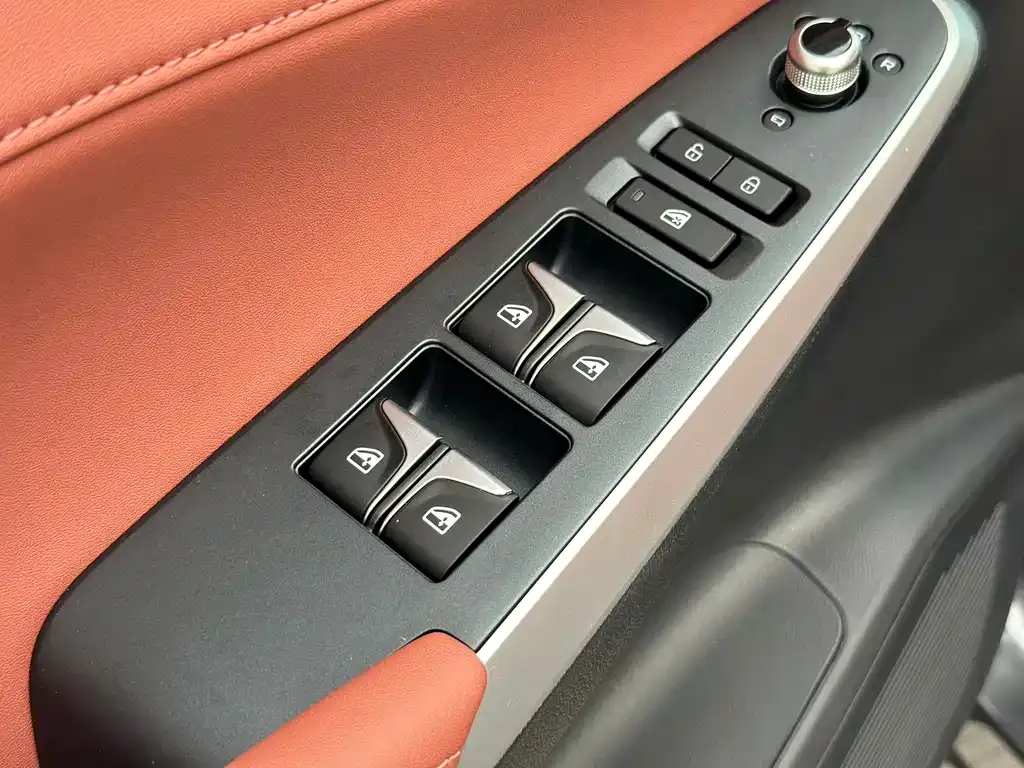 Changan CS75 PLUS — фото 3