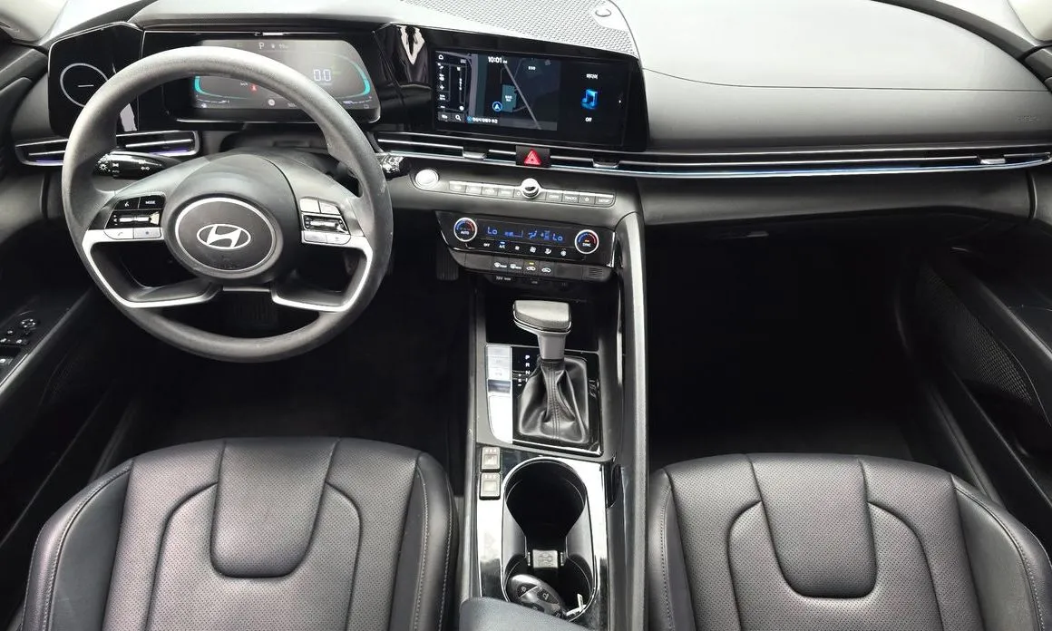 Hyundai AVANTE — фото 9