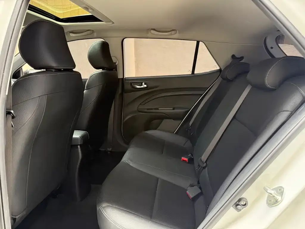 Kia KX1 — фото 2