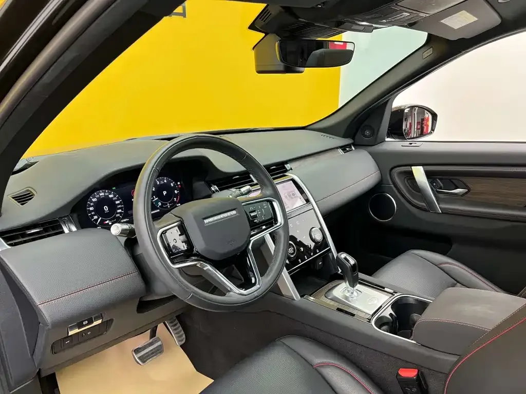 Land Rover Discovery Sport — фото 10
