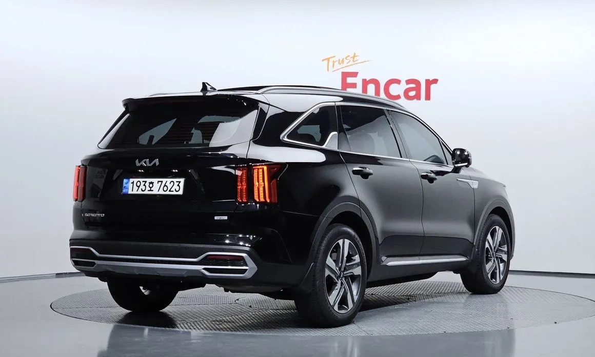 Kia Sorento — фото 4