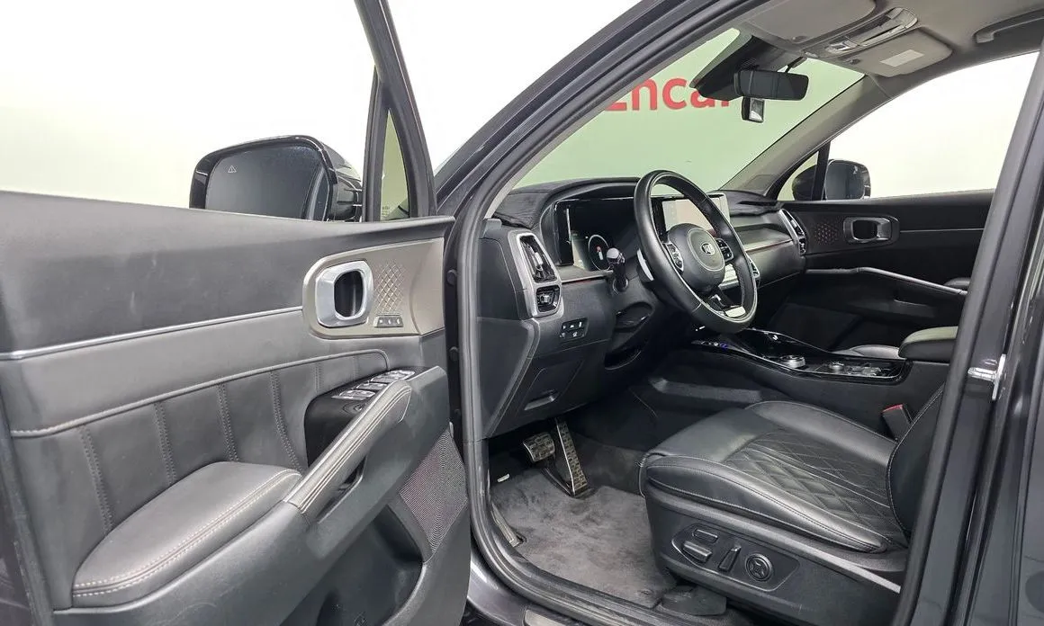 Kia Sorento — фото 10