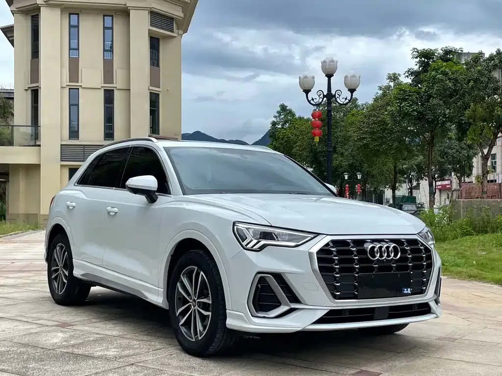 Audi Q3 — фото 4
