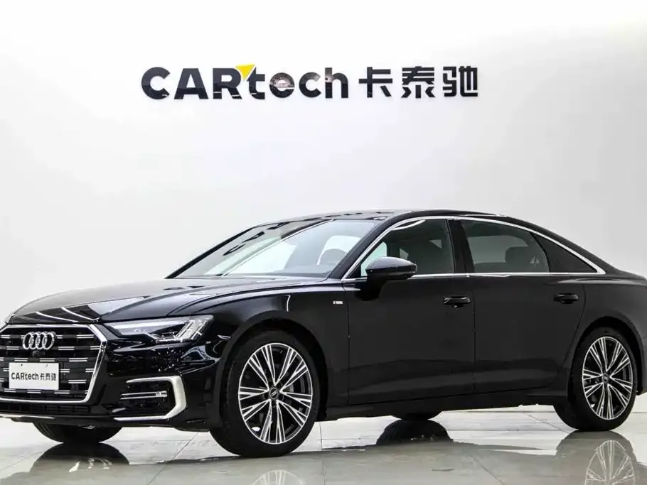 Audi A6L — фото 1