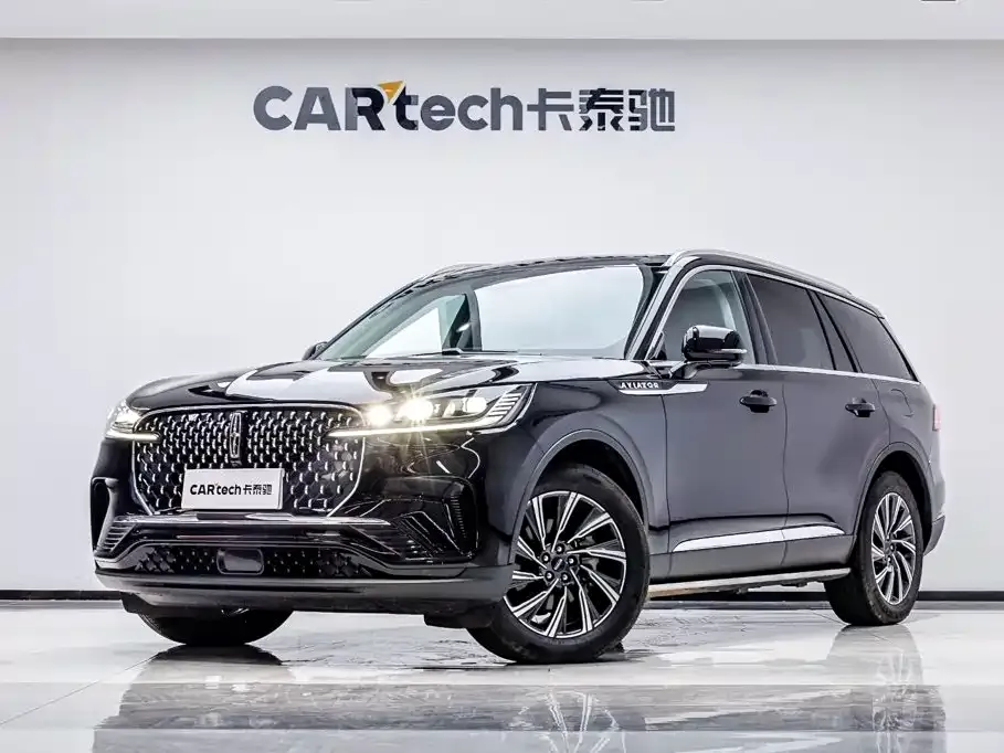 Lincoln Aviator — фото 1