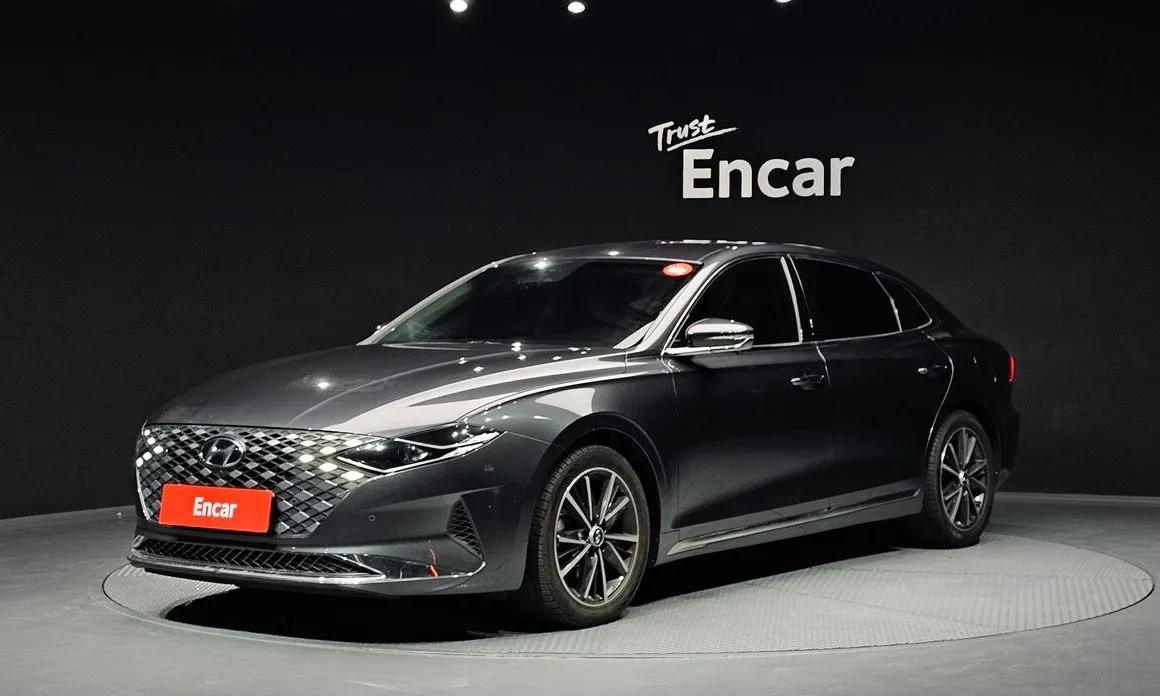 Hyundai Grandeur — фото 1
