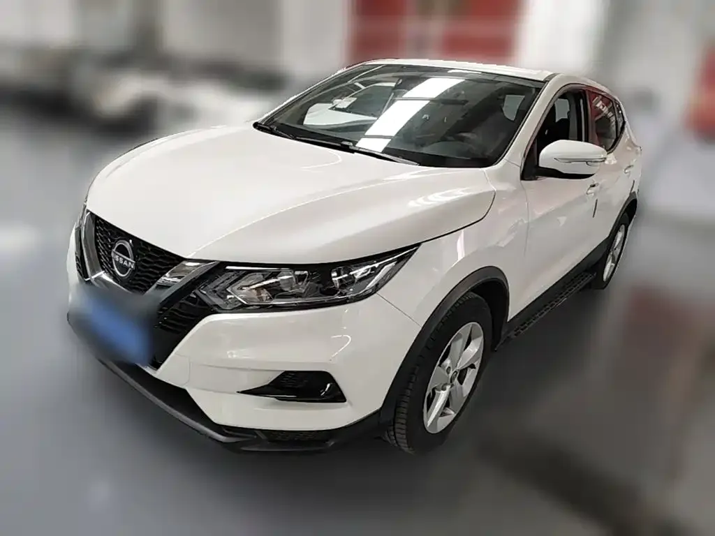 Nissan Qashqai — фото 1