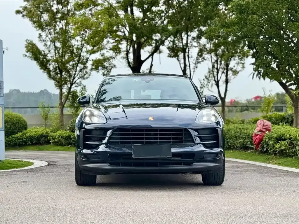 Porsche Macan — фото 10