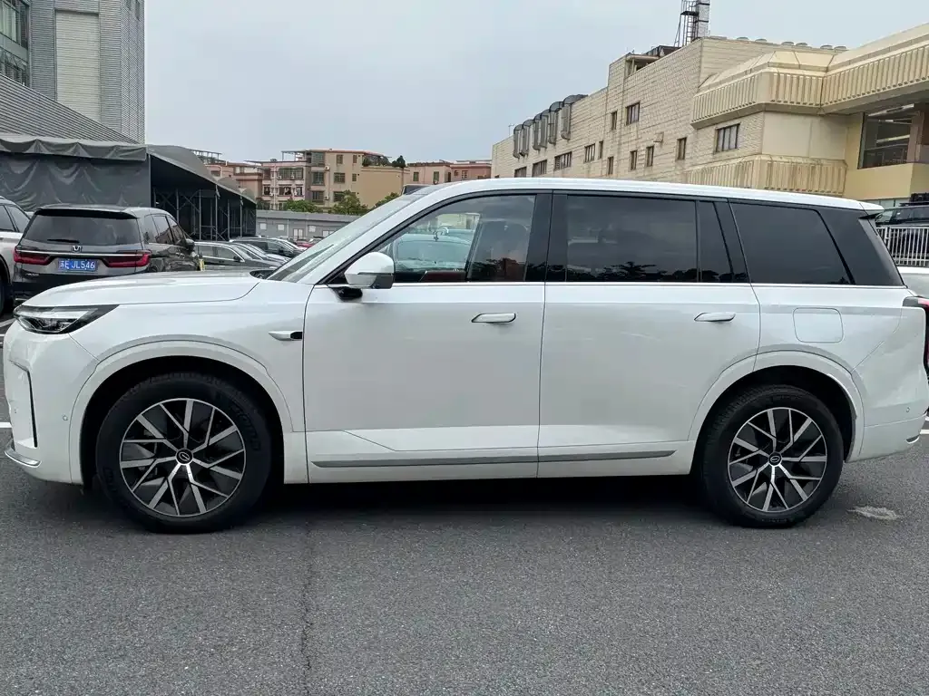 GAC Motor Trumpchi Xiangwang S9 — фото 2