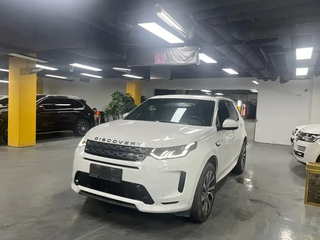 Land Rover Discovery Sport — фото 1