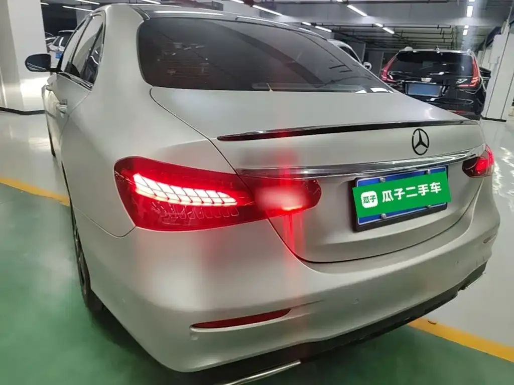 Mercedes-Benz E-Class (Import) — фото 9