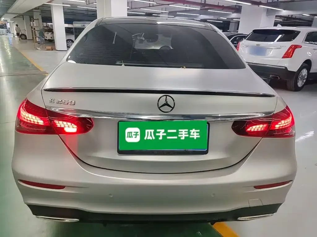 Mercedes-Benz E-Class (Import) — фото 4