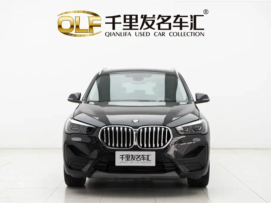 BMW X1 — фото 1