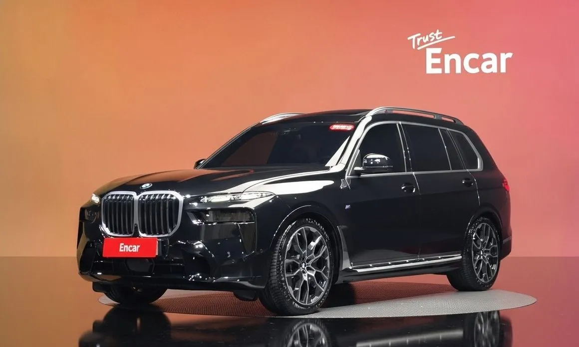 BMW X7 — фото 1