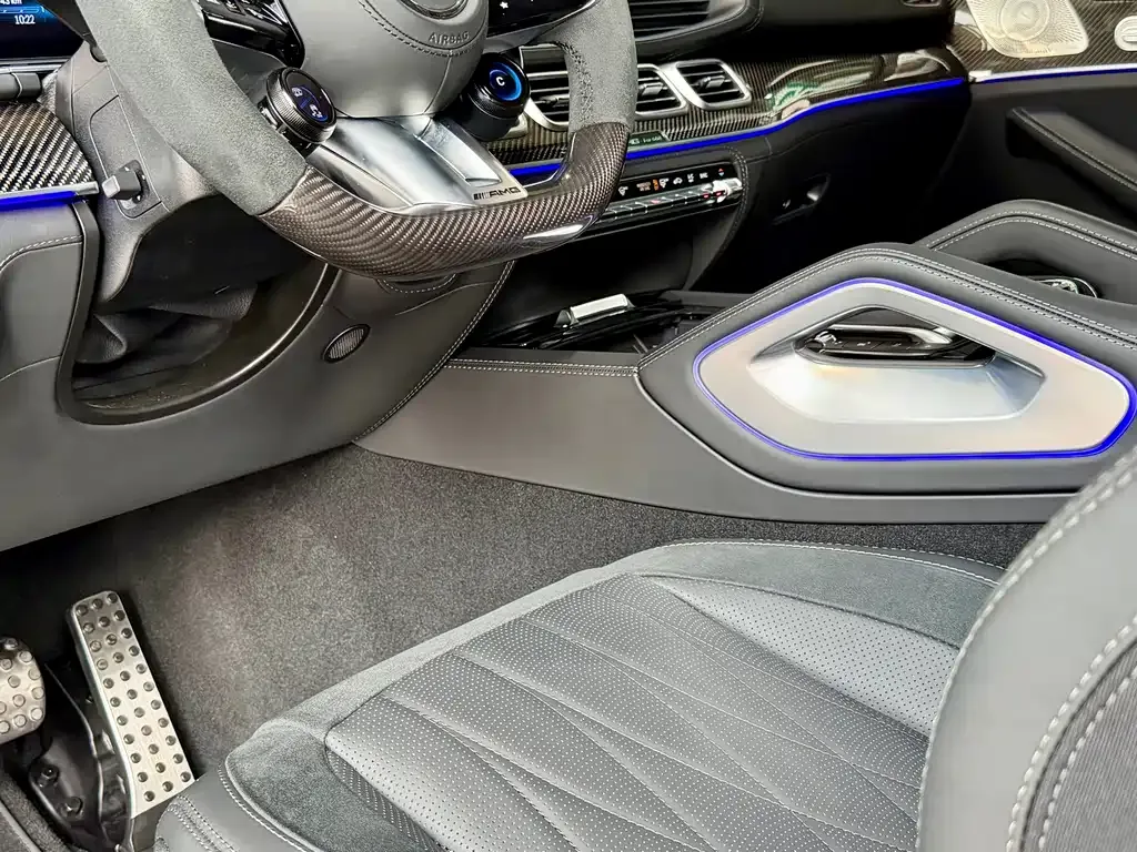 Mercedes-Benz GLS AMG — фото 4
