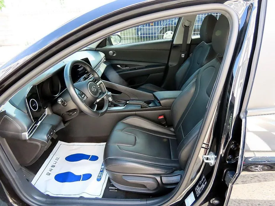 Hyundai AVANTE — фото 10