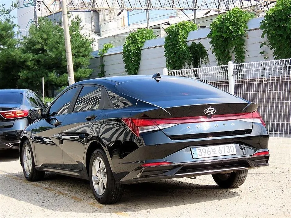 Hyundai AVANTE — фото 5
