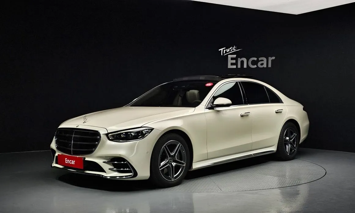 Mercedes-Benz S-Class — фото 1