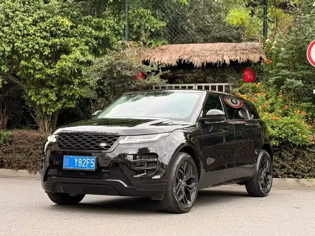 Land Rover Evoque — фото 1