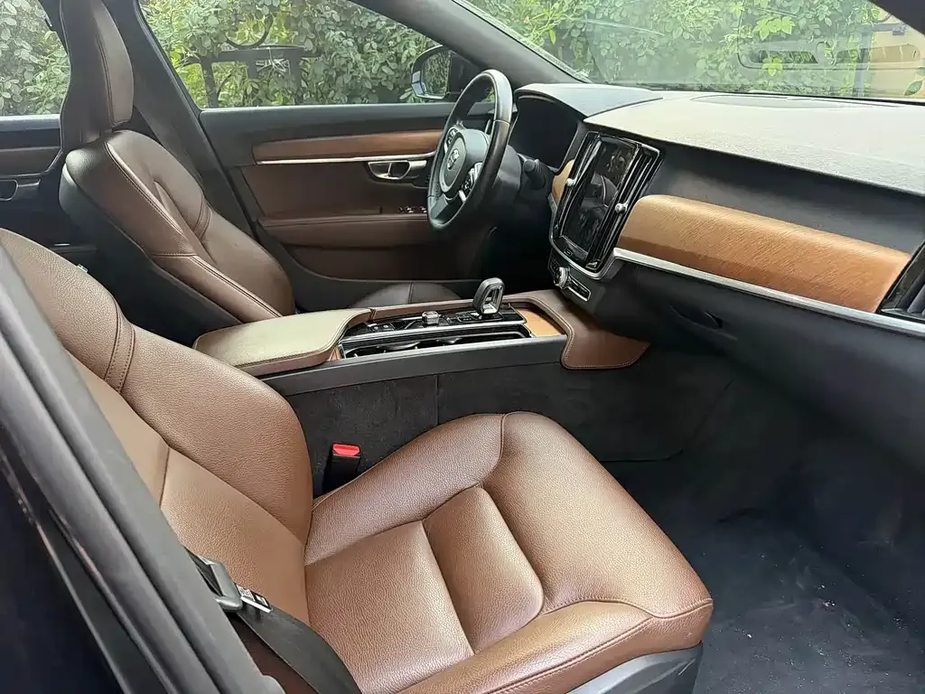 Volvo S90 — фото 2