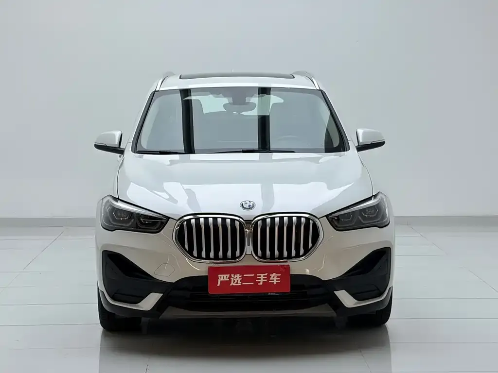 BMW X1 — фото 2