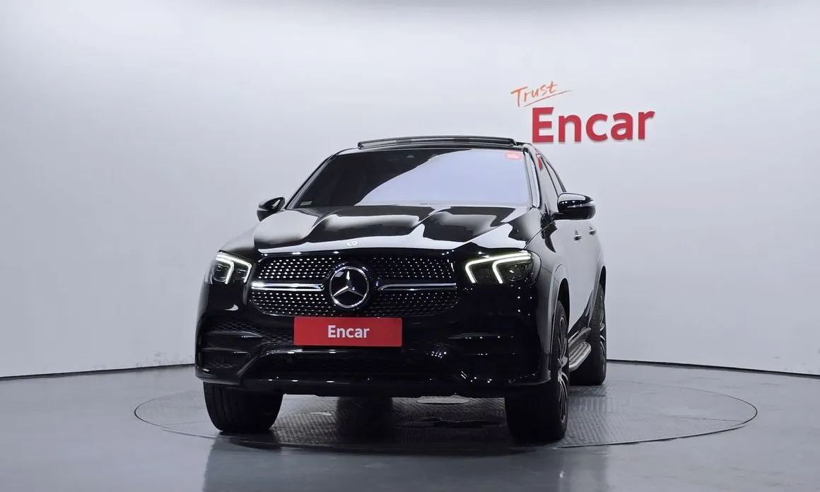 Mercedes-Benz GLE-Class — фото 7