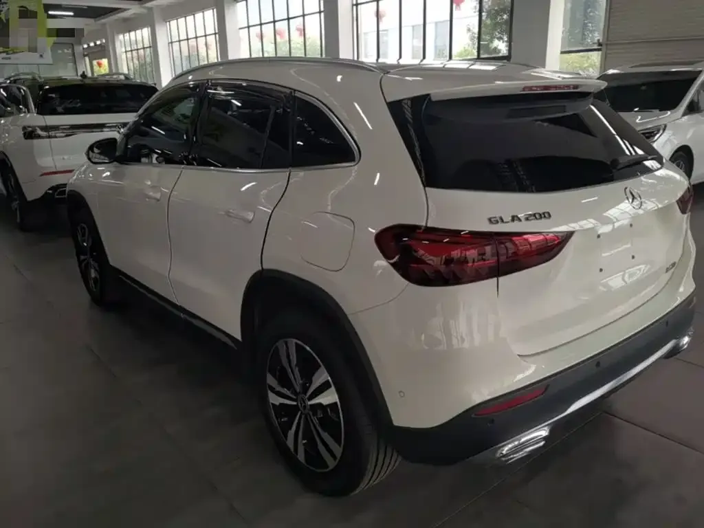Mercedes-Benz GLA — фото 3