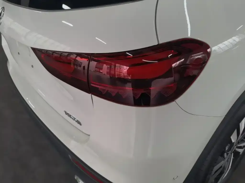 Mercedes-Benz GLA — фото 5