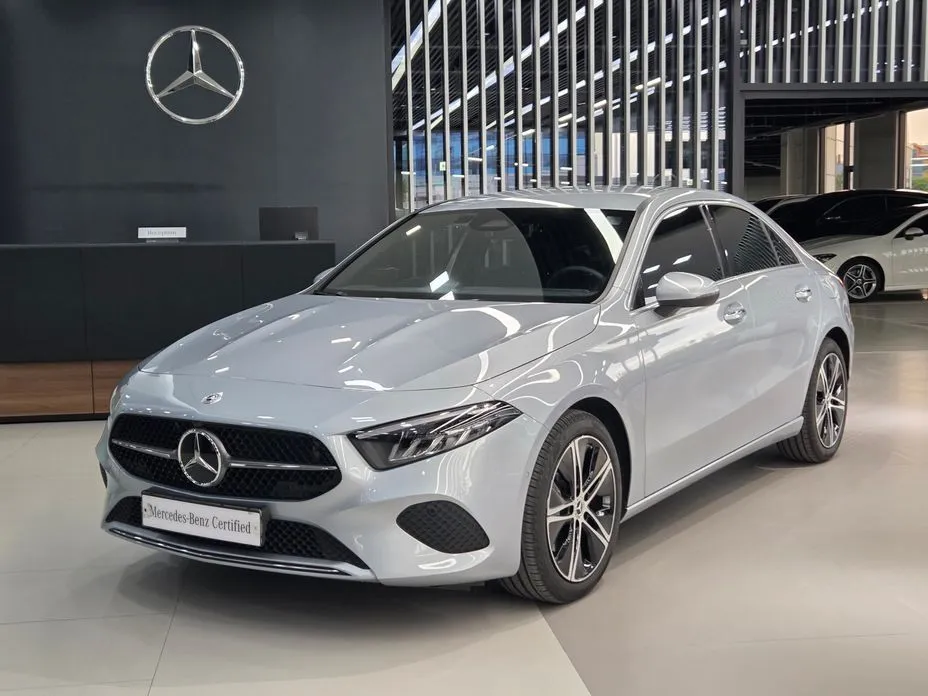 Mercedes-Benz A-Class — фото 1