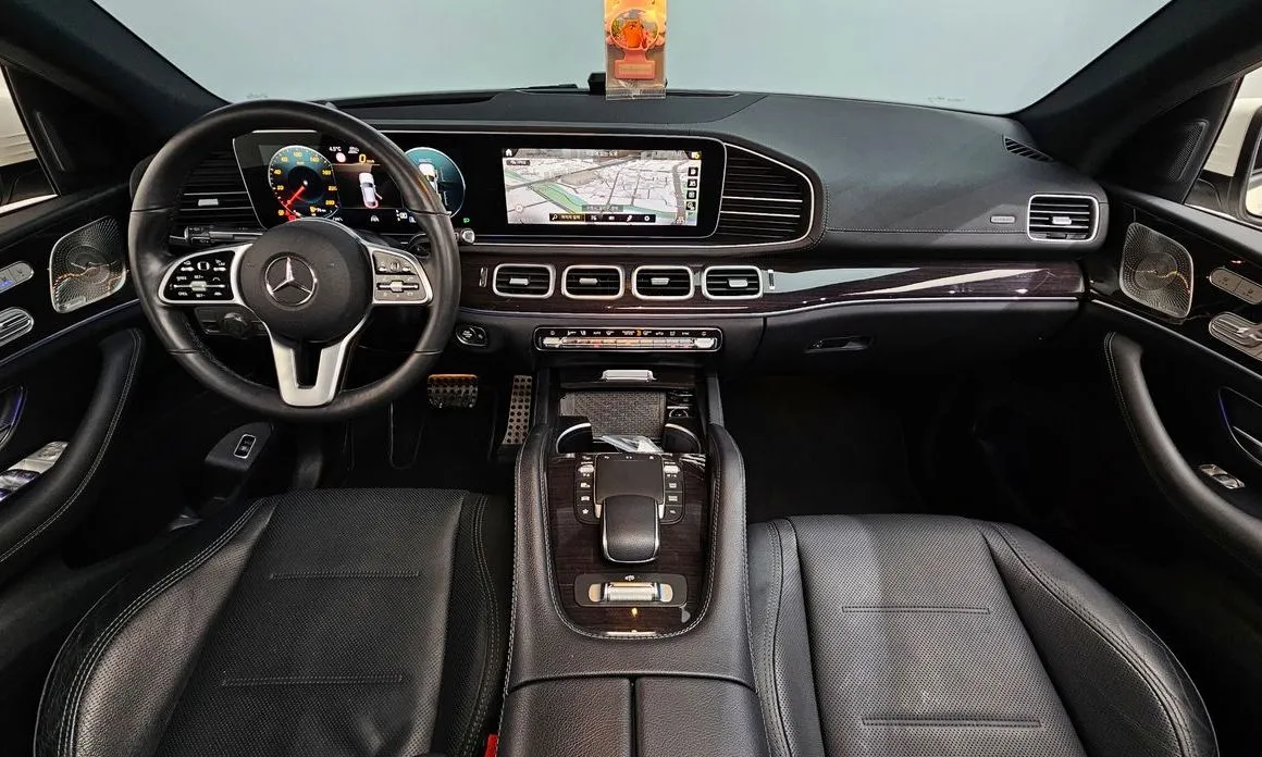 Mercedes-Benz GLE-Class — фото 8