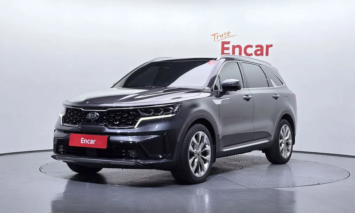 Kia Sorento — фото 1