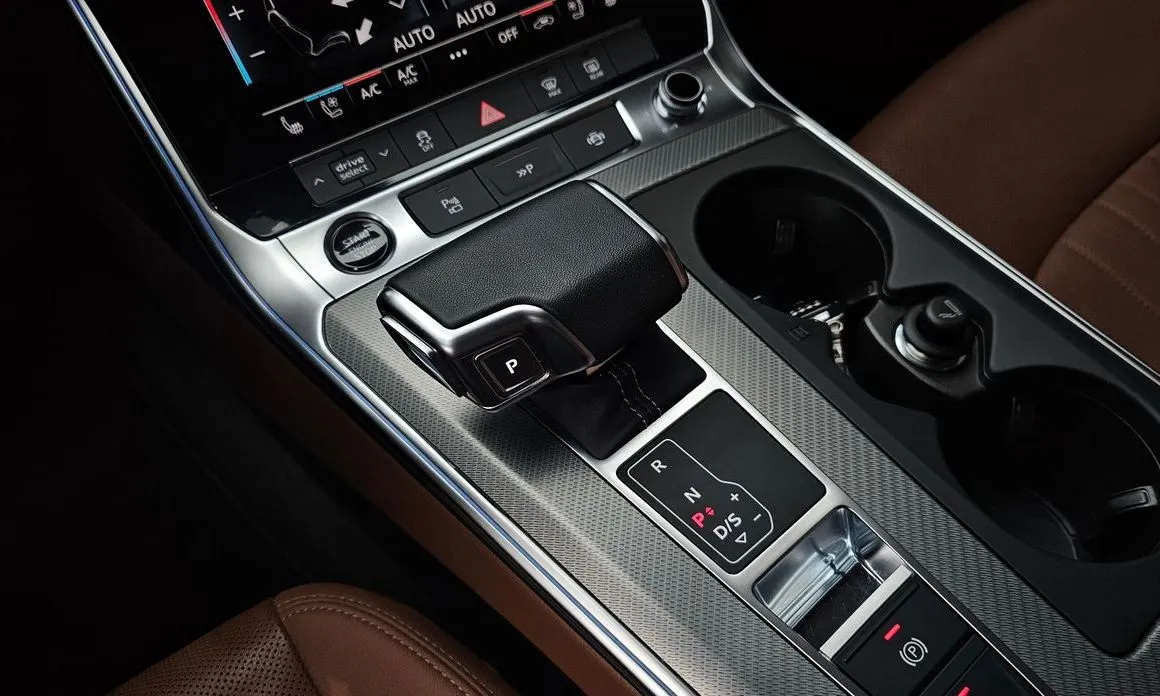 Audi A6 — фото 6