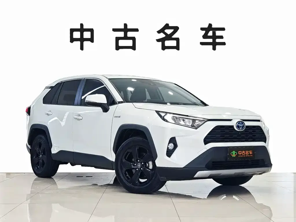 Toyota RAV4 — фото 4