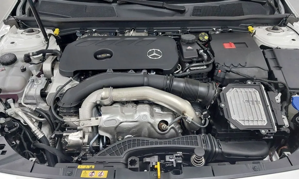 Mercedes-Benz A-Class — фото 10