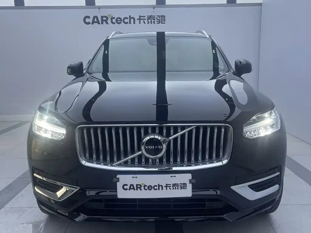 Volvo XC90 — фото 2