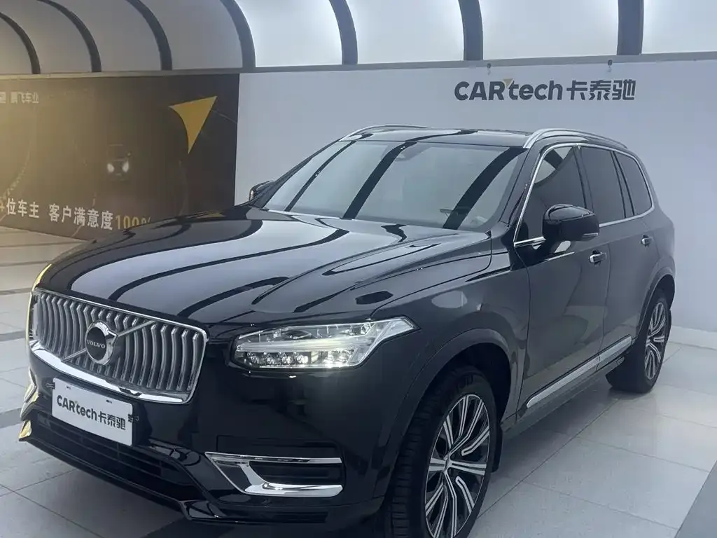 Volvo XC90 — фото 3