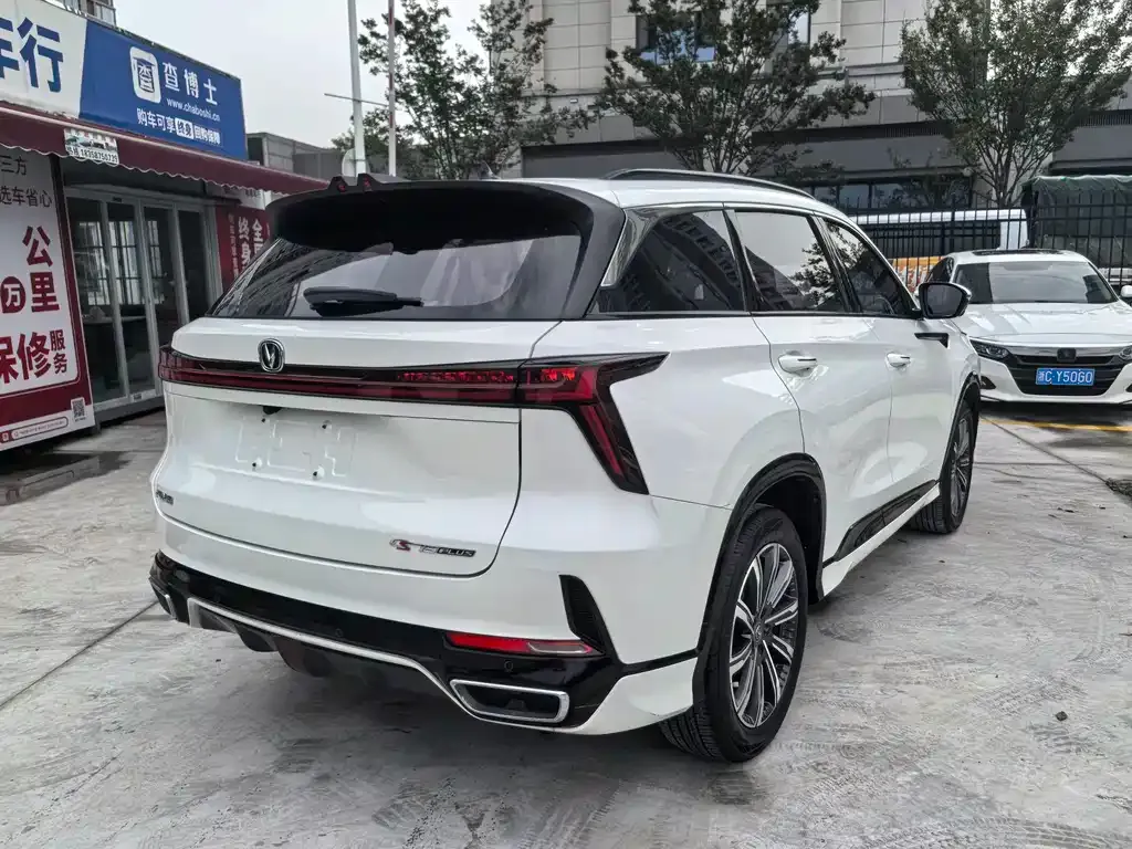 Changan CS75 PLUS — фото 6