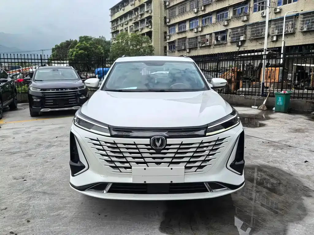 Changan CS75 PLUS — фото 7