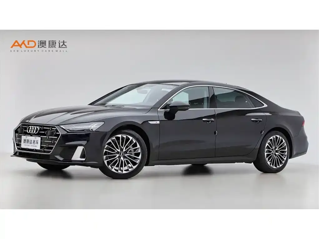 Audi A7L — фото 1