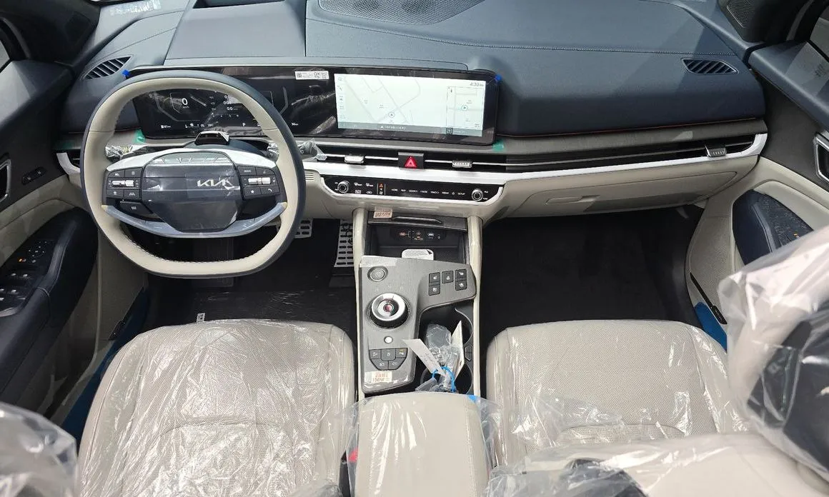 Kia Sportage — фото 1