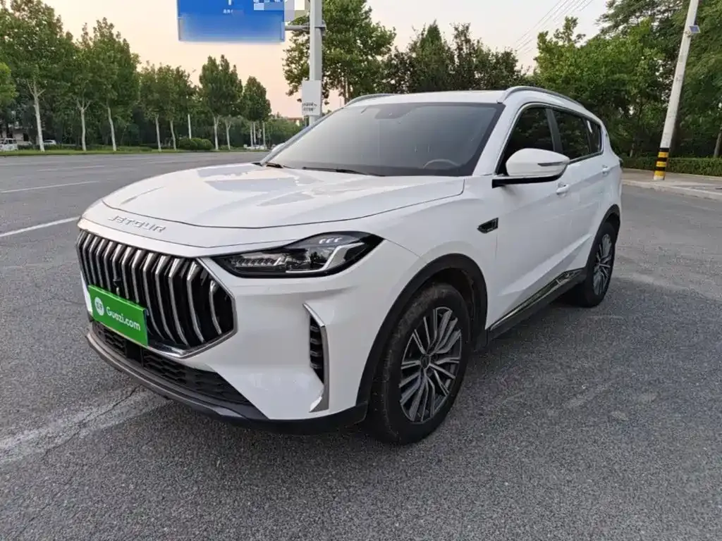 Jetour X70 PLUS — фото 1