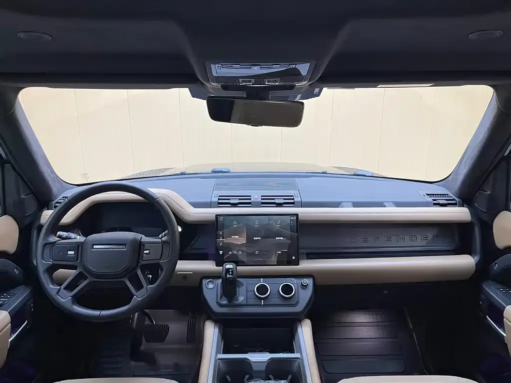 Land Rover Defender — фото 6