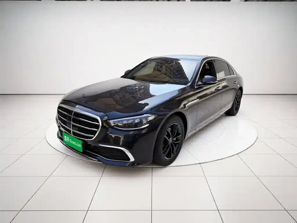 Mercedes-Benz S-Class — фото 1